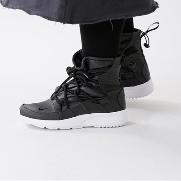 nike tanjun high